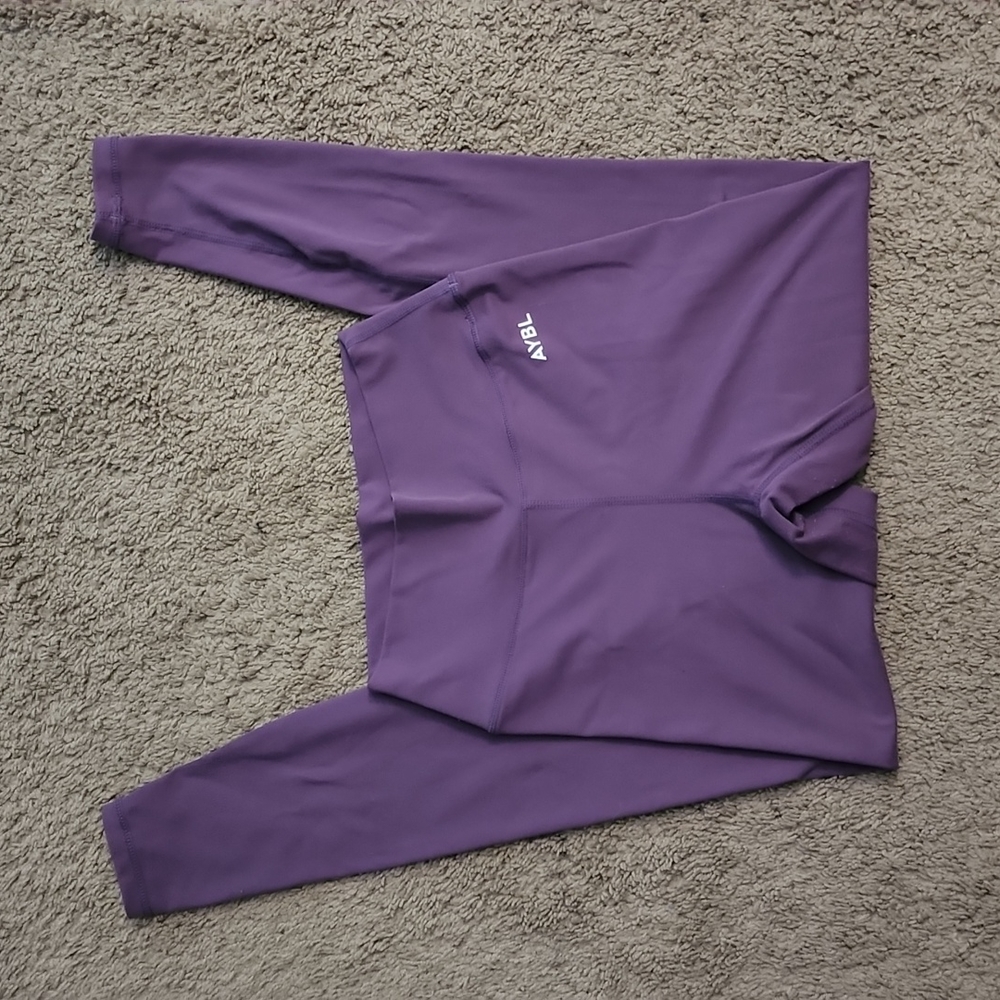 AYBL size small leggings